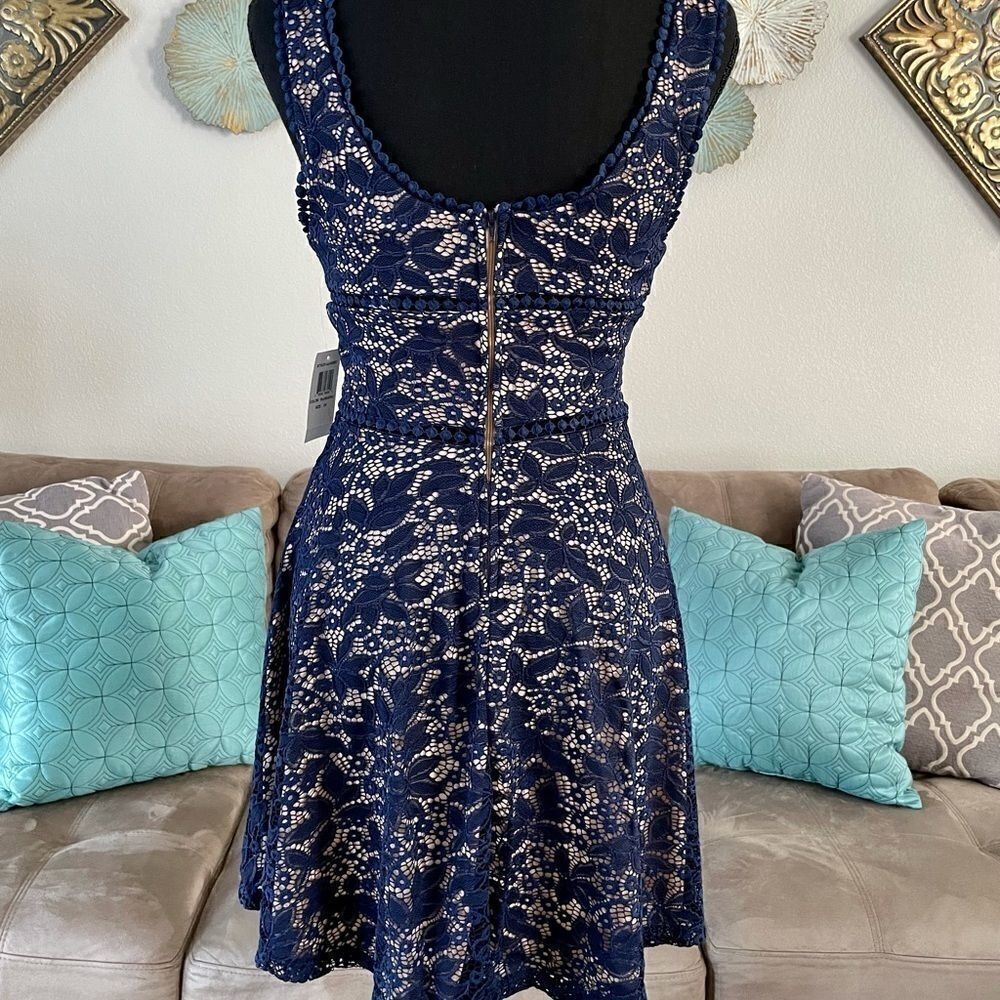 NWT Lace Cocktail Dress  - Picture 4 of 5